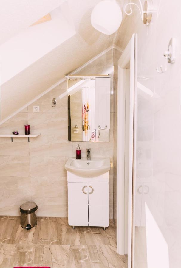 Apartmani Markesic Ramsko Jezero Prozor 외부 사진