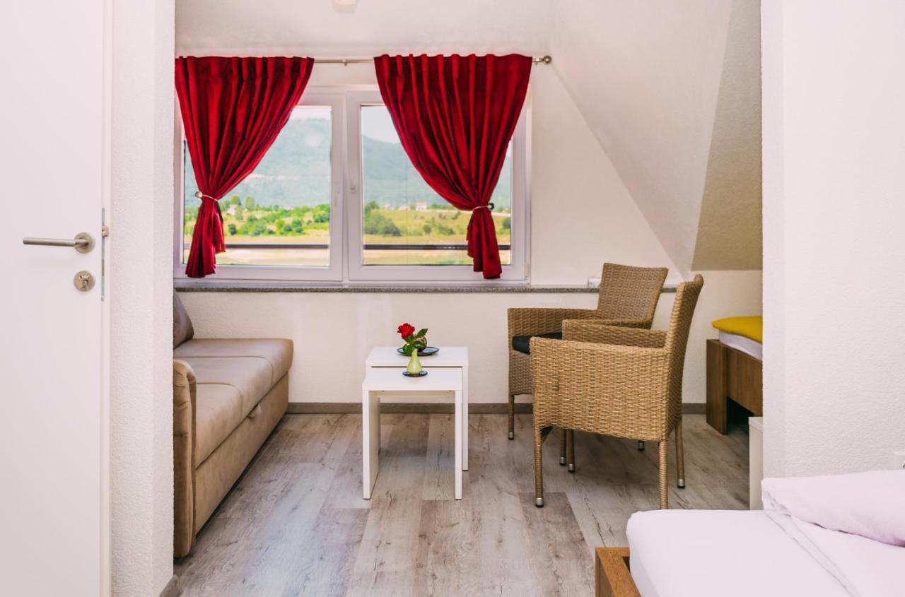 Apartmani Markesic Ramsko Jezero Prozor 외부 사진