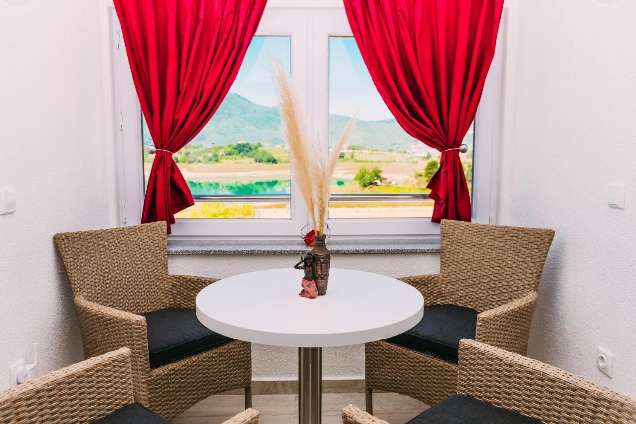 Apartmani Markesic Ramsko Jezero Prozor 외부 사진