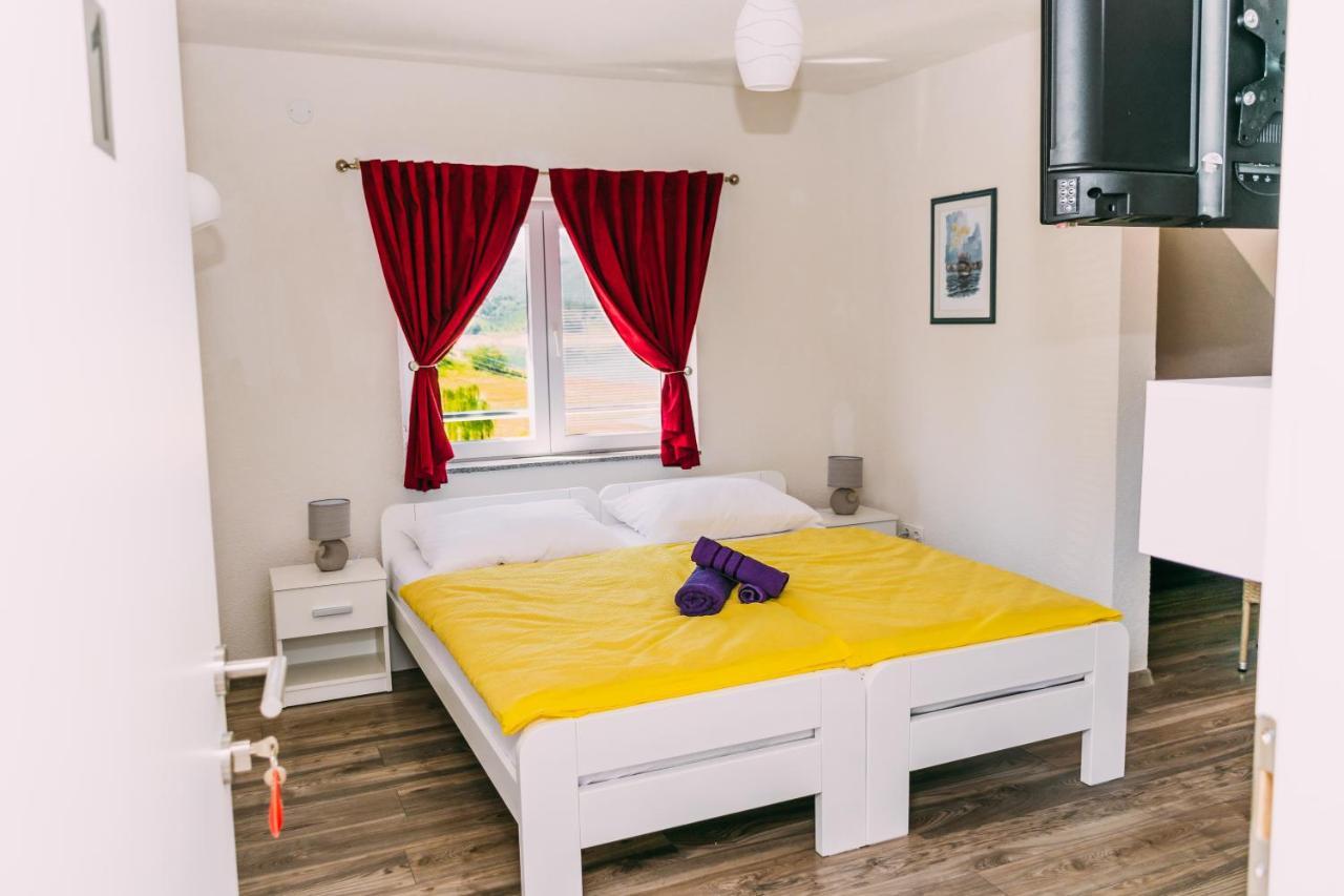 Apartmani Markesic Ramsko Jezero Prozor 외부 사진